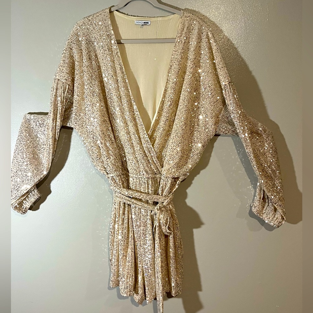 *** PLUS SIZE *** Champagne/Silver sequence romper